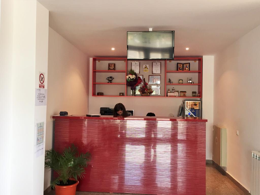 Hotel Mihaela Mamaia Εξωτερικό φωτογραφία